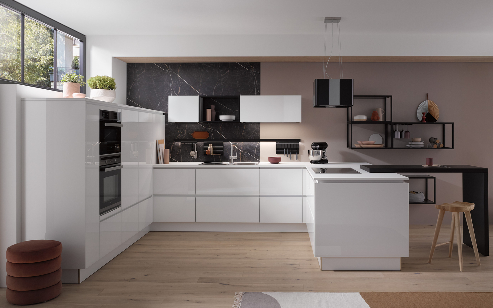 Hacker Kitchens Concept 130 - Murano Crystal